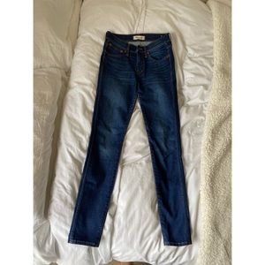 Madewell women’s skinny jeans